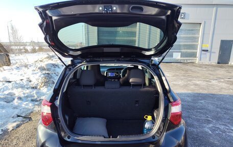 Toyota Vitz, 2018 год, 980 000 рублей, 13 фотография