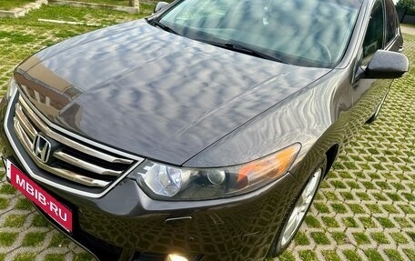 Honda Accord VIII рестайлинг, 2008 год, 750 000 рублей, 26 фотография