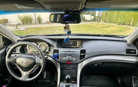 Honda Accord VIII рестайлинг, 2008 год, 750 000 рублей, 30 фотография