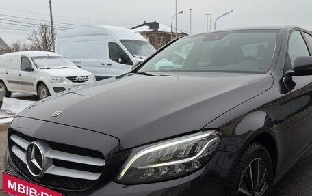 Mercedes-Benz C-Класс, 2020 год, 4 000 000 рублей, 21 фотография