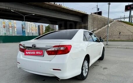 Toyota Camry, 2014 год, 1 630 000 рублей, 3 фотография
