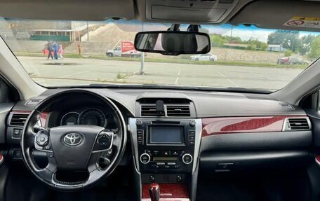 Toyota Camry, 2014 год, 1 630 000 рублей, 7 фотография