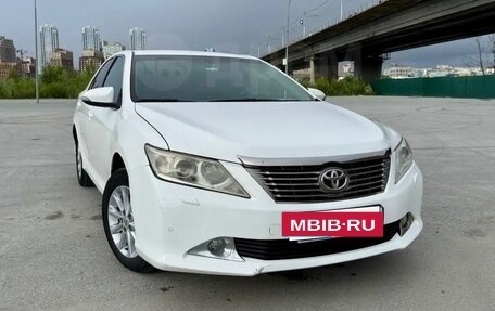 Toyota Camry, 2014 год, 1 630 000 рублей, 5 фотография