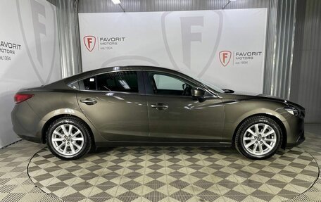 Mazda 6, 2017 год, 1 950 000 рублей, 4 фотография