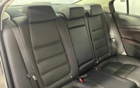 Mazda 6, 2017 год, 1 950 000 рублей, 15 фотография