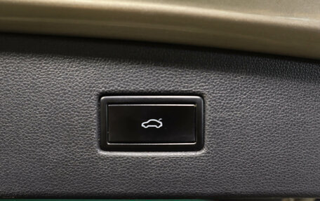 Volkswagen Tiguan II, 2017 год, 3 099 000 рублей, 9 фотография