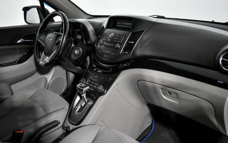 Chevrolet Orlando I, 2013 год, 915 000 рублей, 14 фотография