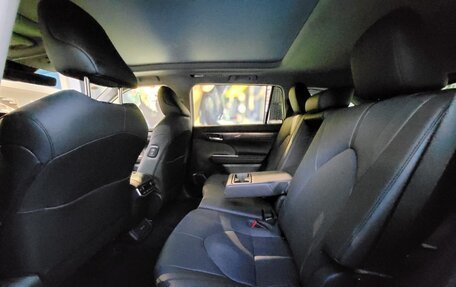 Toyota Highlander, 2025 год, 5 598 000 рублей, 11 фотография