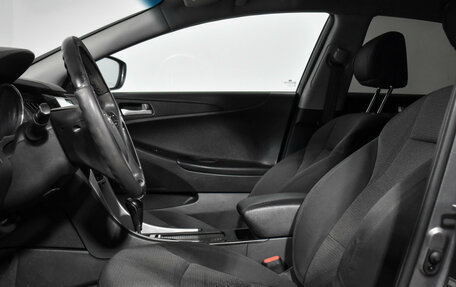 Hyundai Sonata VI, 2012 год, 1 049 000 рублей, 11 фотография