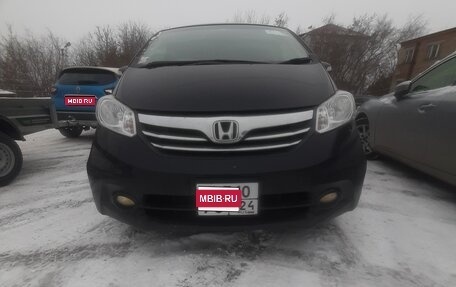 Honda Freed I, 2013 год, 1 350 000 рублей, 1 фотография