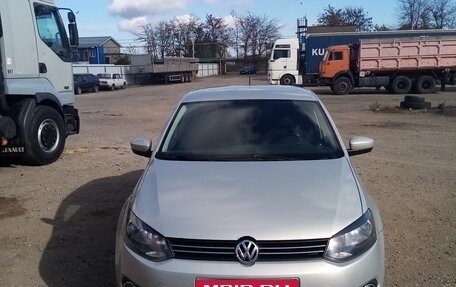 Volkswagen Polo VI (EU Market), 2011 год, 710 000 рублей, 1 фотография
