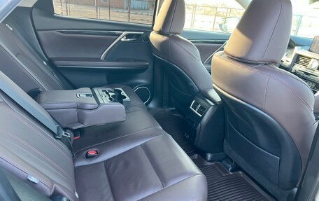 Lexus RX IV рестайлинг, 2021 год, 5 880 000 рублей, 13 фотография