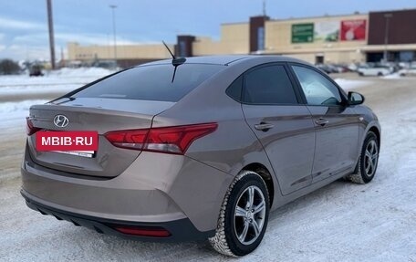 Hyundai Solaris II рестайлинг, 2022 год, 1 700 000 рублей, 3 фотография