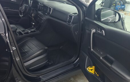 KIA Sportage IV рестайлинг, 2017 год, 1 865 000 рублей, 13 фотография