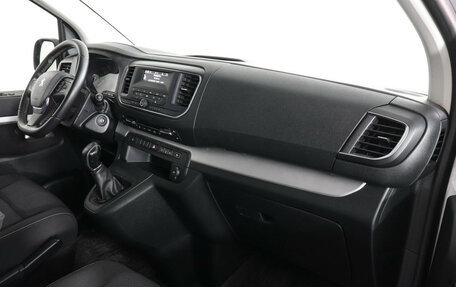 Peugeot Traveller I, 2018 год, 2 497 000 рублей, 10 фотография