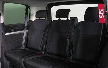 Peugeot Traveller I, 2018 год, 2 497 000 рублей, 13 фотография