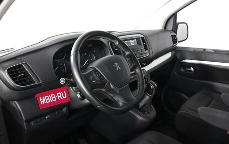 Peugeot Traveller I, 2018 год, 2 497 000 рублей, 9 фотография