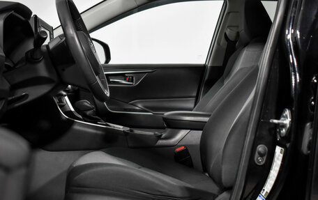 Toyota RAV4, 2020 год, 3 600 000 рублей, 11 фотография