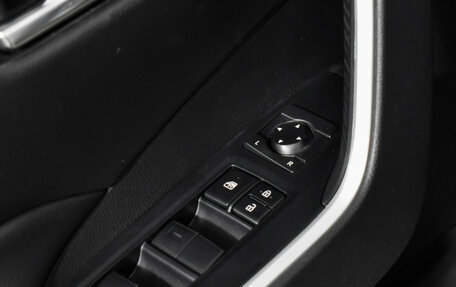 Toyota RAV4, 2020 год, 3 600 000 рублей, 10 фотография