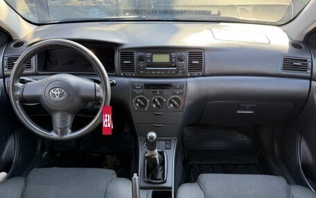 Toyota Corolla, 2004 год, 520 000 рублей, 17 фотография