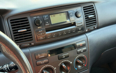 Toyota Corolla, 2004 год, 520 000 рублей, 24 фотография