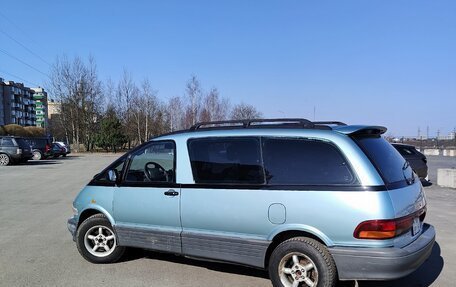 Toyota Previa II, 1995 год, 420 000 рублей, 3 фотография