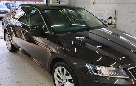 Skoda Superb III рестайлинг, 2018 год, 2 200 000 рублей, 21 фотография
