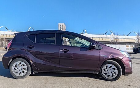 Toyota Aqua I, 2017 год, 900 000 рублей, 3 фотография