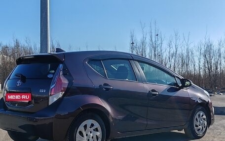 Toyota Aqua I, 2017 год, 900 000 рублей, 9 фотография