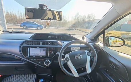 Toyota Aqua I, 2017 год, 900 000 рублей, 12 фотография