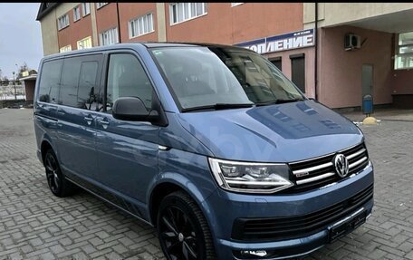 Volkswagen Caravelle T6 рестайлинг, 2019 год, 3 850 000 рублей, 6 фотография