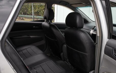 Toyota Prius, 2005 год, 599 000 рублей, 11 фотография