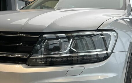 Volkswagen Tiguan II, 2019 год, 2 699 000 рублей, 4 фотография