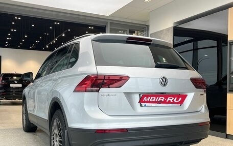 Volkswagen Tiguan II, 2019 год, 2 699 000 рублей, 8 фотография
