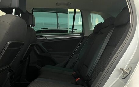 Volkswagen Tiguan II, 2019 год, 2 699 000 рублей, 12 фотография