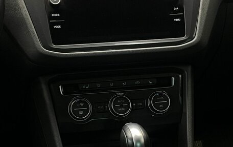 Volkswagen Tiguan II, 2019 год, 2 699 000 рублей, 22 фотография