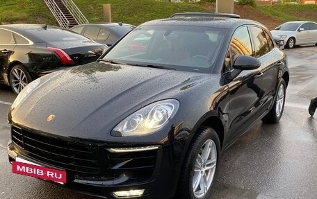 Porsche Macan I рестайлинг, 2015 год, 3 000 000 рублей, 2 фотография