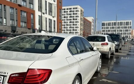BMW 5 серия, 2010 год, 1 950 000 рублей, 6 фотография