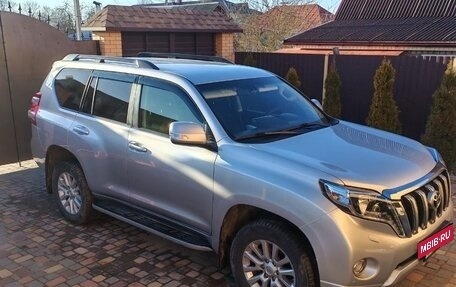 Toyota Land Cruiser Prado 150 рестайлинг 2, 2016 год, 3 500 000 рублей, 3 фотография