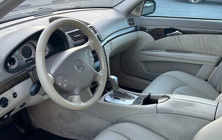 Mercedes-Benz E-Класс, 2002 год, 750 000 рублей, 5 фотография