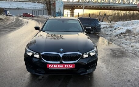 BMW 3 серия, 2020 год, 3 050 000 рублей, 6 фотография