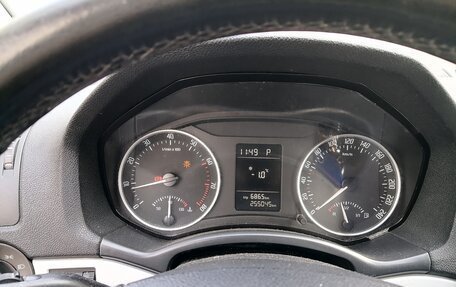 Skoda Octavia, 2011 год, 750 000 рублей, 7 фотография