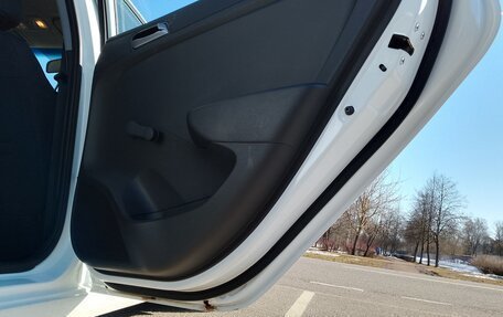 Hyundai Solaris II рестайлинг, 2015 год, 1 500 000 рублей, 14 фотография