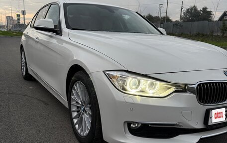 BMW 3 серия, 2013 год, 2 550 000 рублей, 15 фотография