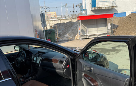 Toyota Camry, 2017 год, 2 700 000 рублей, 7 фотография