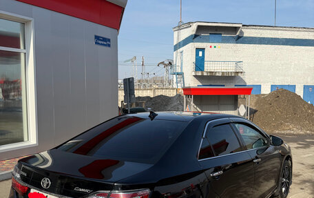 Toyota Camry, 2017 год, 2 700 000 рублей, 5 фотография