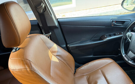 Toyota Camry, 2017 год, 2 700 000 рублей, 11 фотография