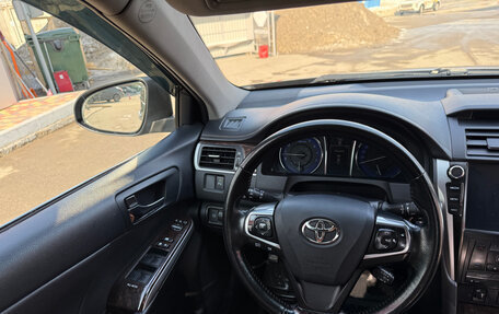 Toyota Camry, 2017 год, 2 700 000 рублей, 17 фотография
