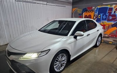 Toyota Camry, 2019 год, 2 650 000 рублей, 1 фотография