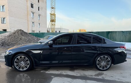 BMW 5 серия, 2019 год, 3 200 000 рублей, 2 фотография